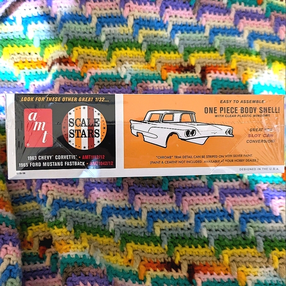 Vintage Retro DELUXE AMT '60 THUNDERBIRD | Hardtop 1/32 Scale Model Kit | SEALED - Picture 4 of 5